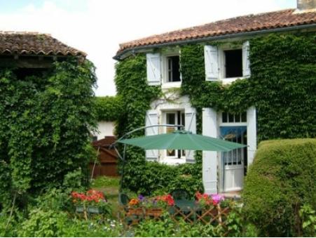 location gite Courcoury
