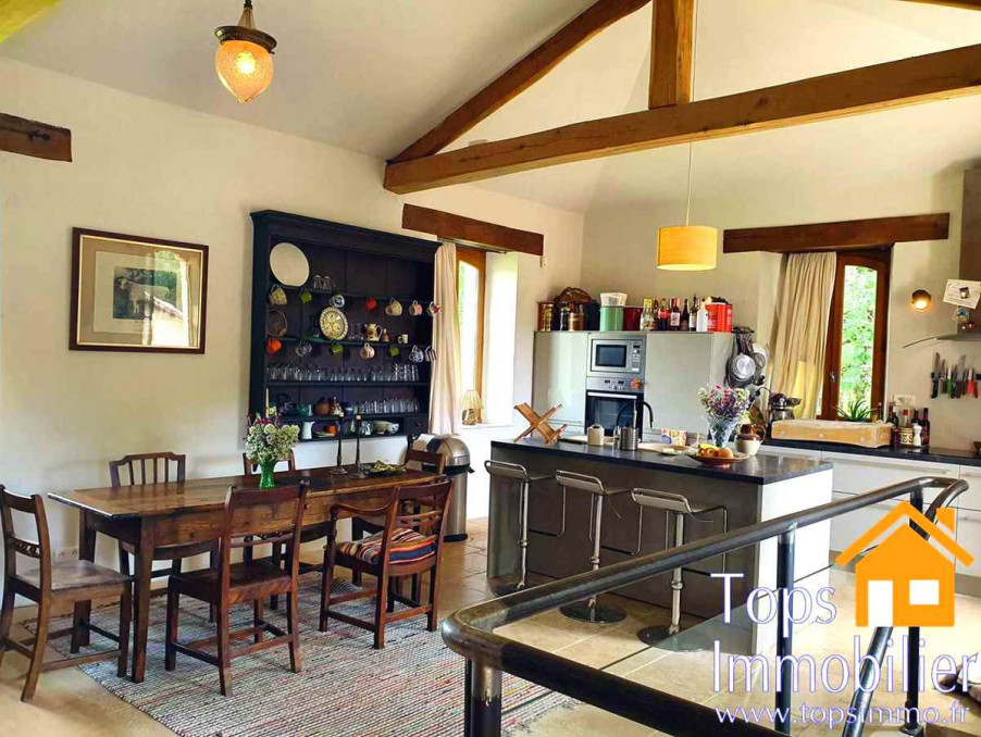 Propriété à vendre 6 pièces SaintAntoninNobleVal 233 m² 795600€