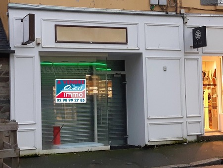 vente local Carhaix-Plouguer  102 600€