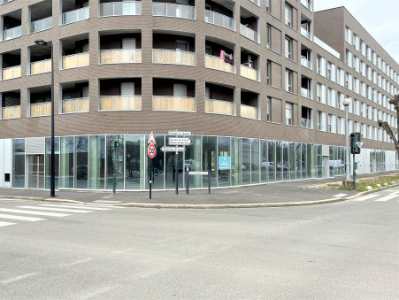 location local Bordeaux 17 030€