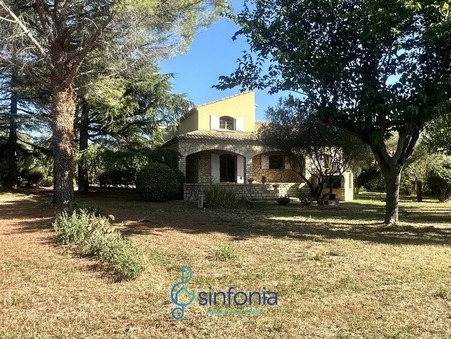 vente maison UZES  380 000€