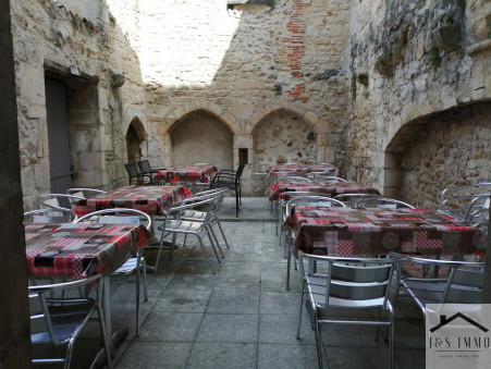 vente fondscommerce Montbron