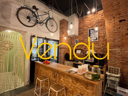 vente local Montauban 74 900€