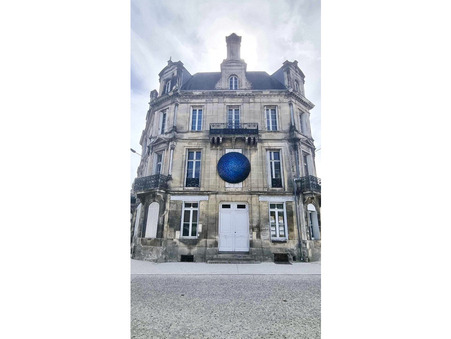 vente local Cognac  129 000€