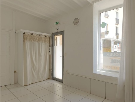 location local Narbonne  300€