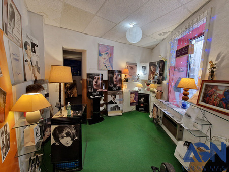 vente local Agde 25 000€