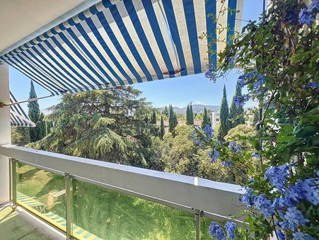 vente appartement Hyeres  149 000€