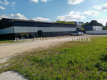 vente local Auxerre  695 000€