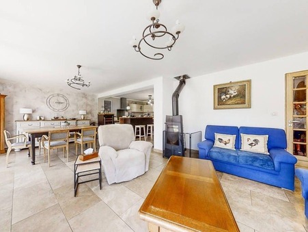 vente maison Servais