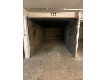 location parking Paris