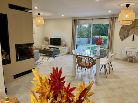 vente maison Château-l'Évêque