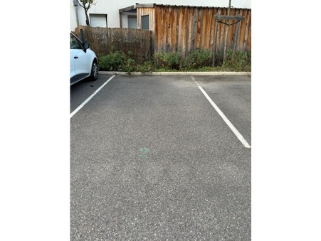 vente parking Meyzieu