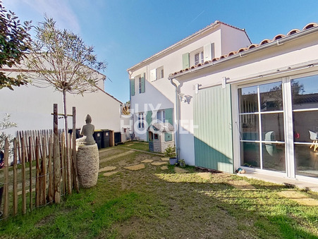 vente maison La flotte  882 000€