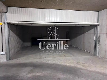 location parking Bouc-bel-air