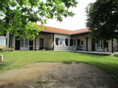 vente maison les adjots