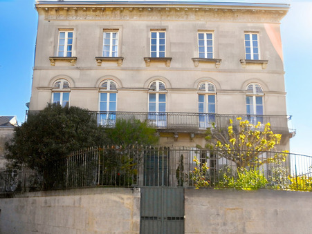 vente immeuble Saintes  913 000€