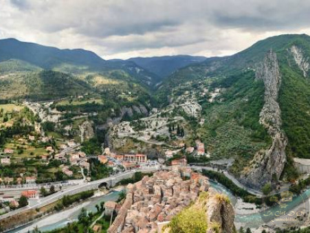vente maison Entrevaux