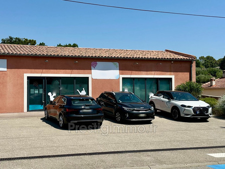 location local Roquefort-les-pins