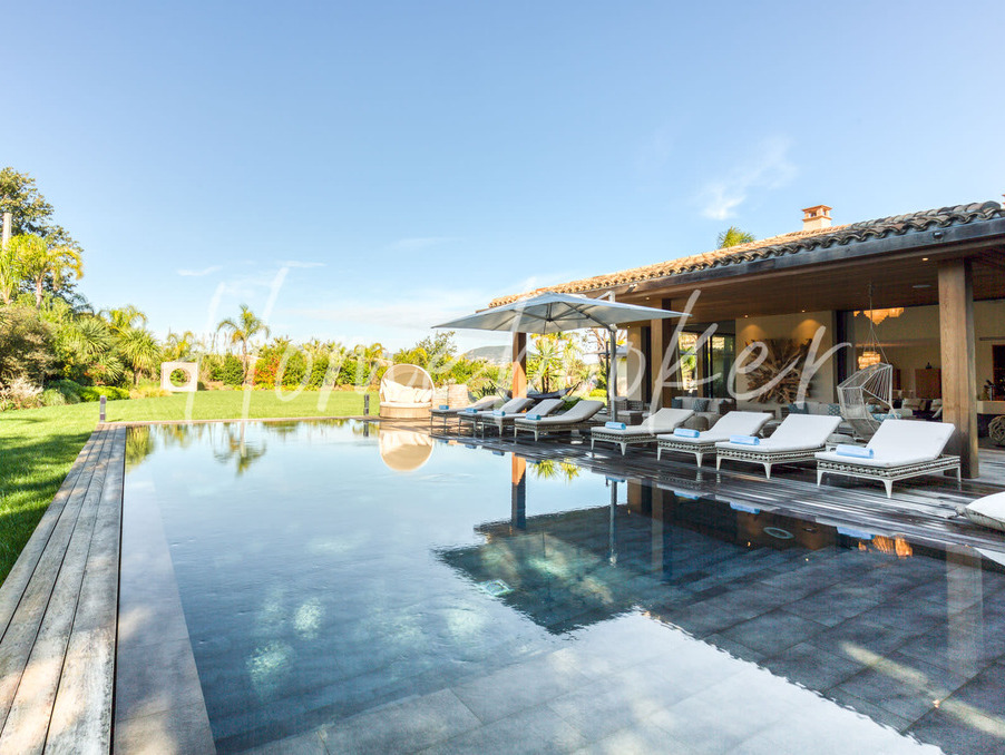 Location Maison Saint-Tropez 5 700 €