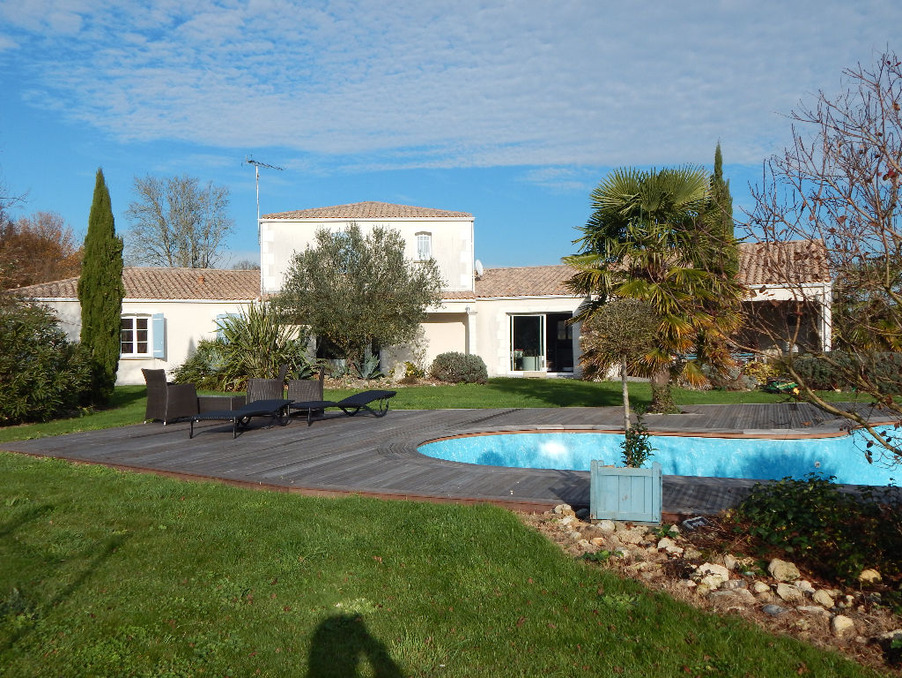 Vente Maison MEDIS  717 600 €