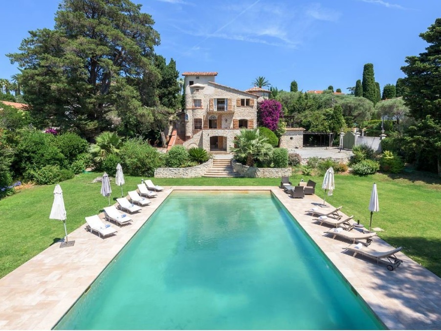 Location Maison Antibes 50 000 €