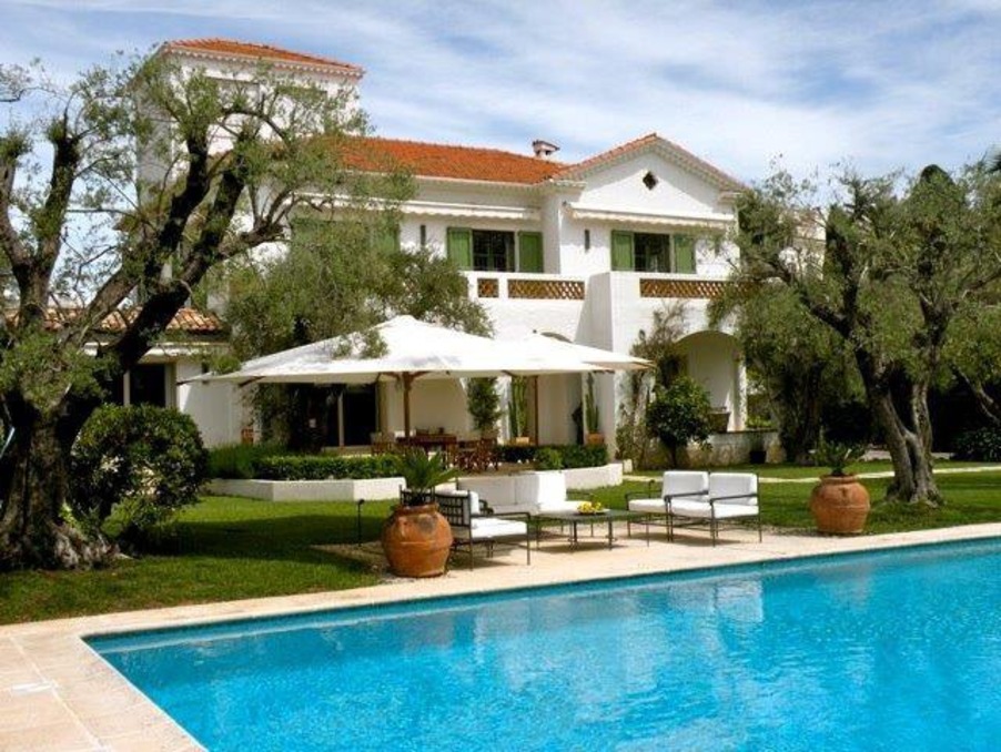 Location Maison Antibes 60 000 €