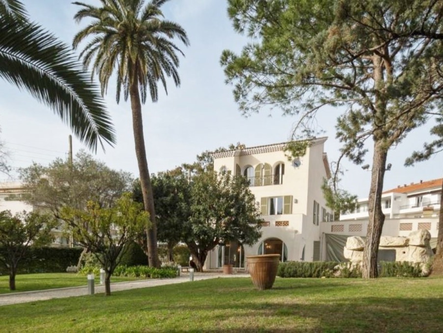 Location Maison Cap d'Antibes 62 000 €