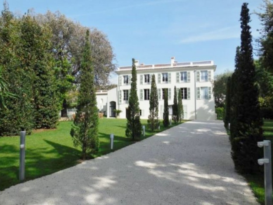 Location Maison Antibes 75 000 €