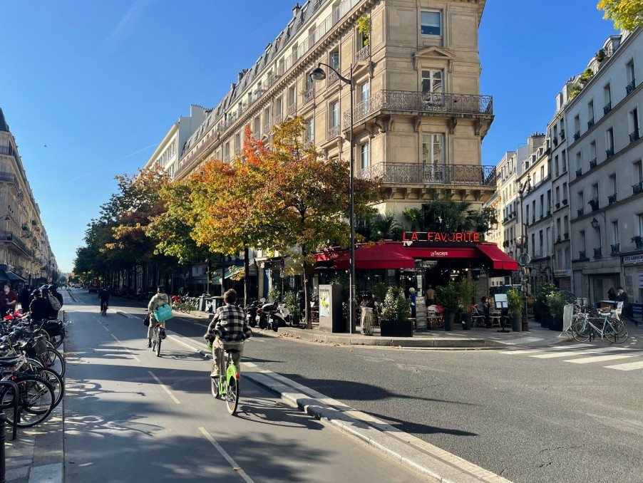 Cession Local PARIS 3EME ARRONDISSEMENT 2 700 €