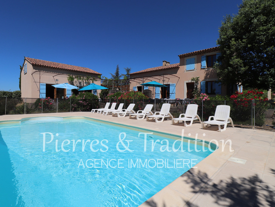 Vente Maison Saint-Saturnin-lès-Apt  715 000 €