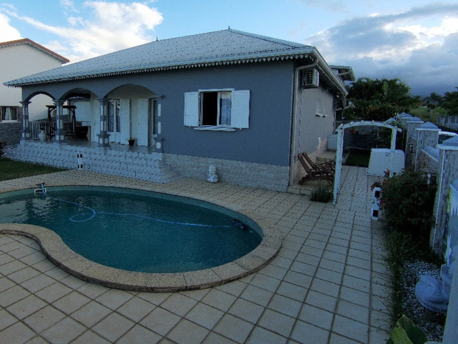 Vente Maison Saint-Benoît  450 000 €