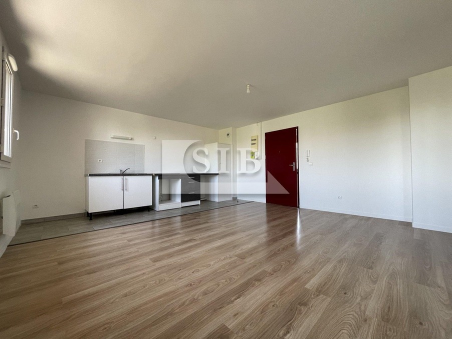 Location Autre Montlhéry  755 €