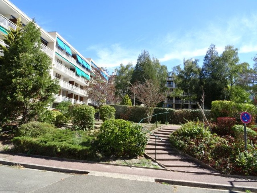 Vente Autre Rambouillet  420 000 €