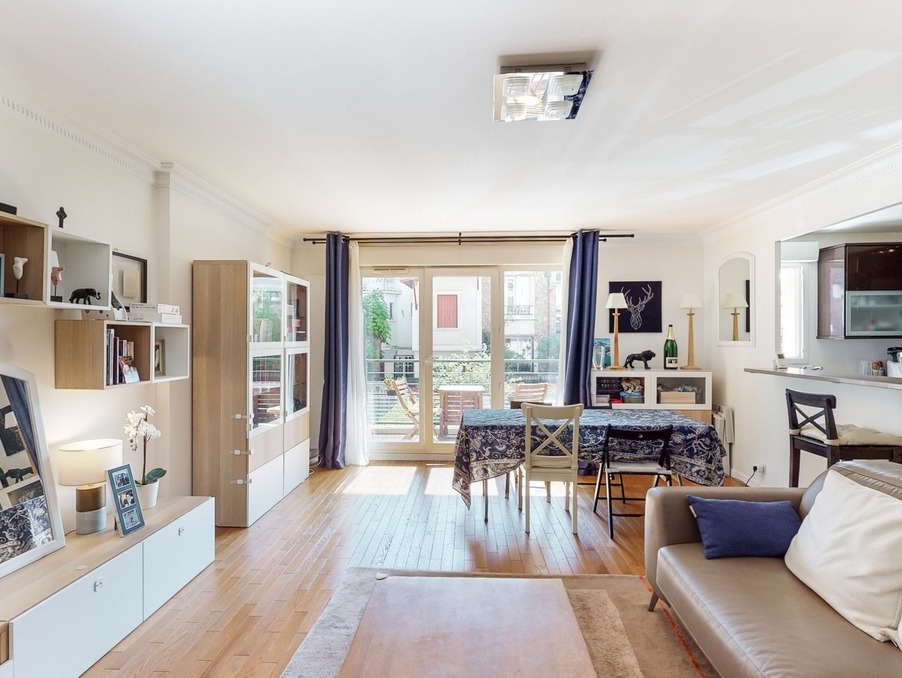 Vente Autre Bois-Colombes  734 900 €