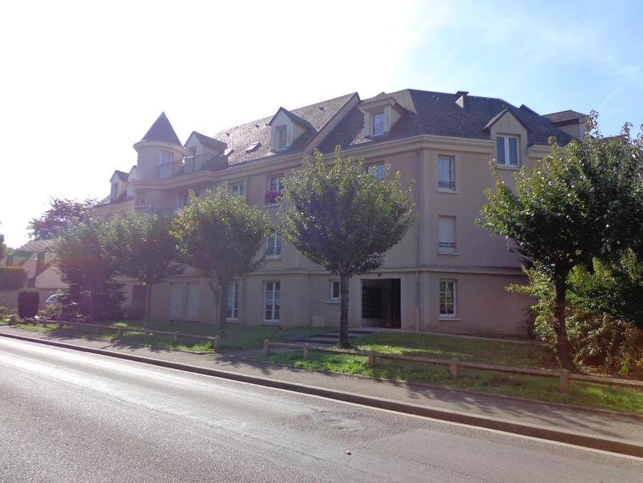 Vente Autre Maintenon  128 400 €