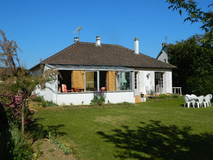 Vente Autre Maintenon  222 720 €