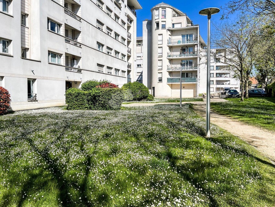 Vente Autre Vitry-sur-Seine  424 000 €