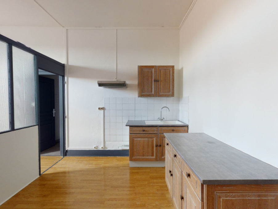 Location Appartement Montelimar  375 €