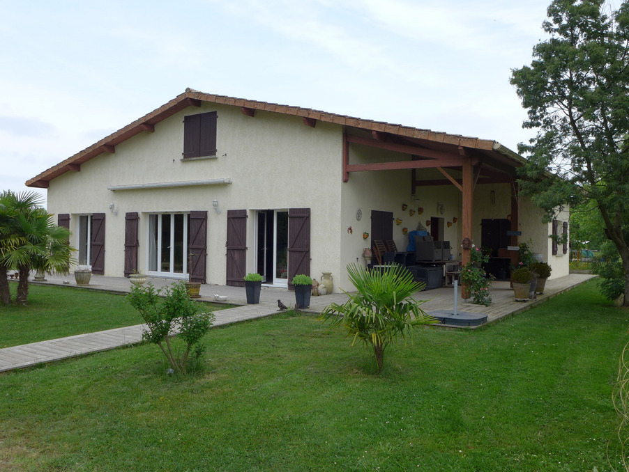 Vente Maison JAU DIGNAC ET LOIRAC  368 000 €