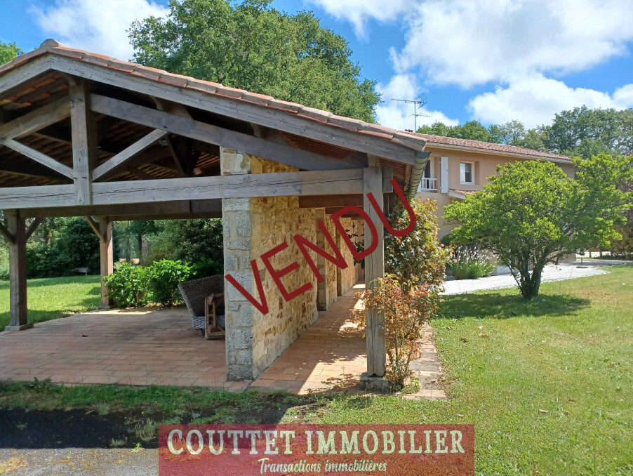 Vente Maison Roumazieres loubert  312 000 €