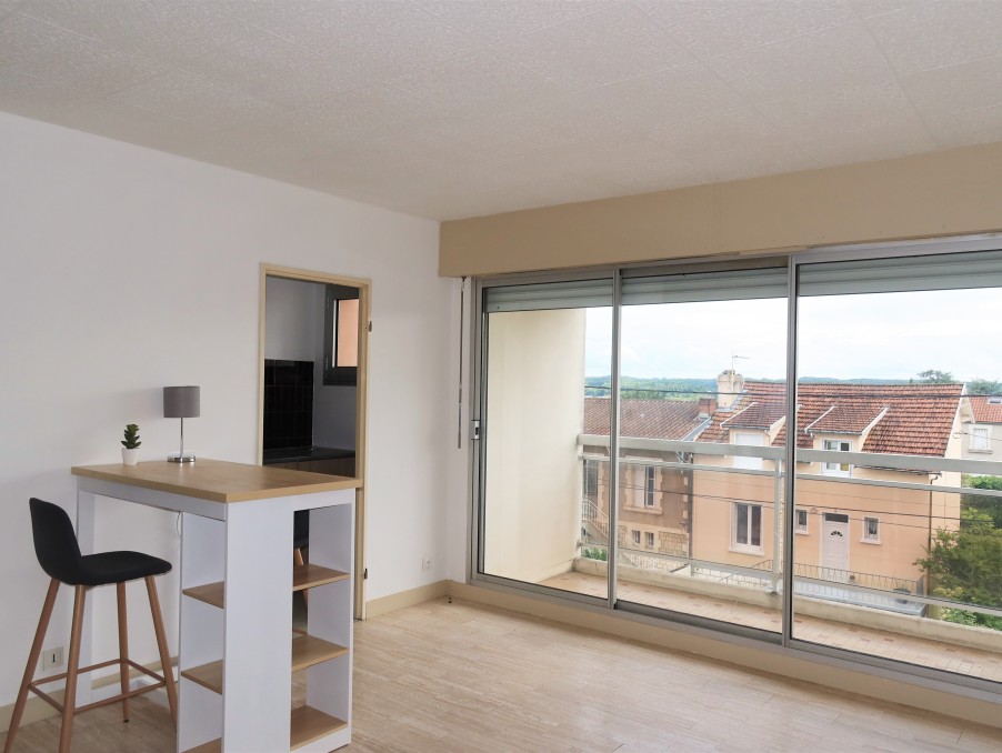 Location Appartement PERIGUEUX  440 €
