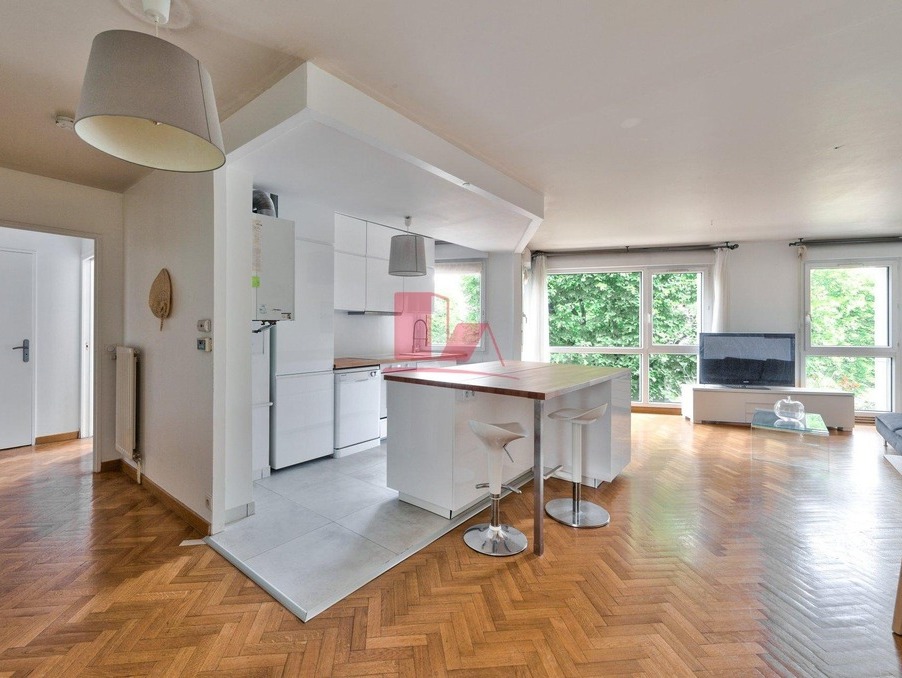 Vente Autre Issy-les-Moulineaux  499 000 €