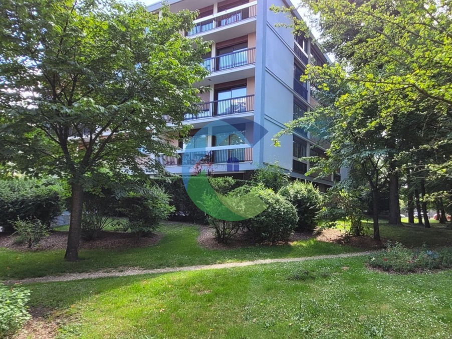 Vente Autre Chilly-Mazarin  210 000 €