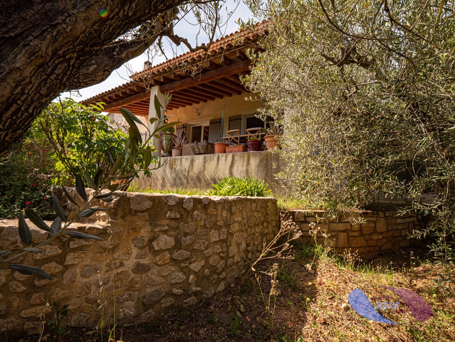 Vente Autre Maussane-les-Alpilles  570 000 €