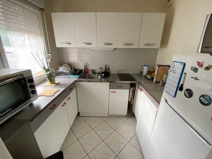 Vente Autre Épernon  129 600 €