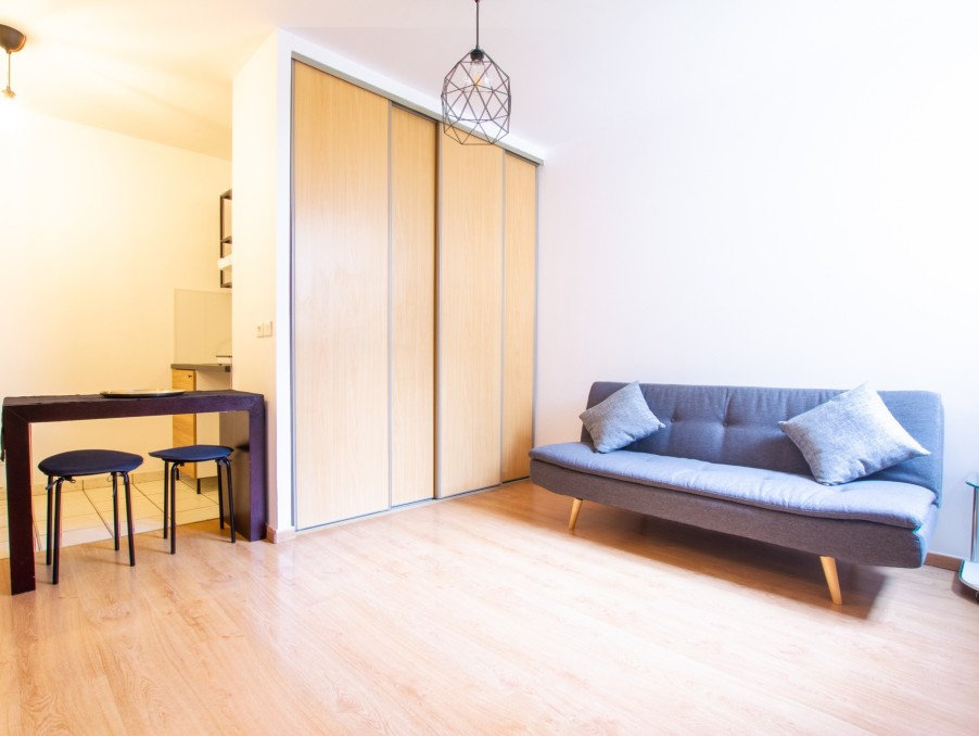 Location Appartement VILLEJUIF  800 €
