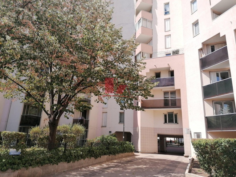 Vente Autre Vanves  540 000 €