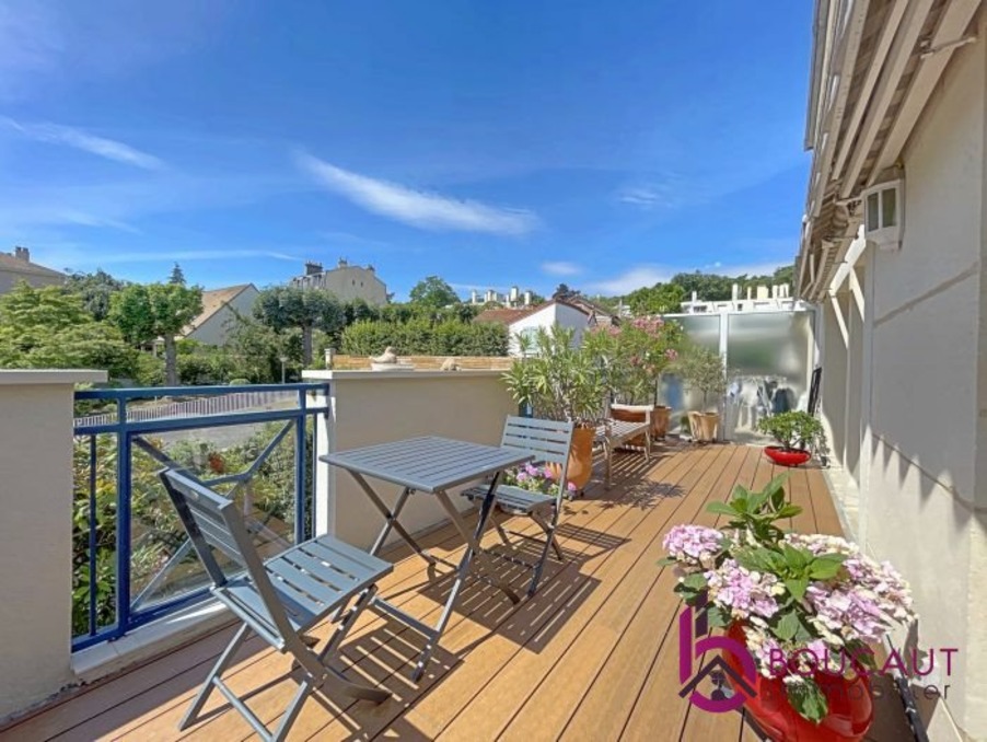 Vente Autre Le Plessis-Robinson  899 000 €