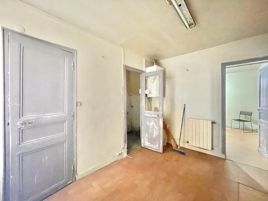 Vente Autre Paris 18ème  199 500 €