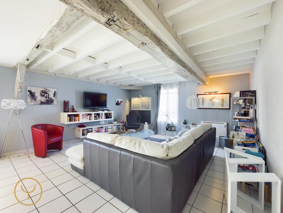 Vente Autre Troyes  208 000 €